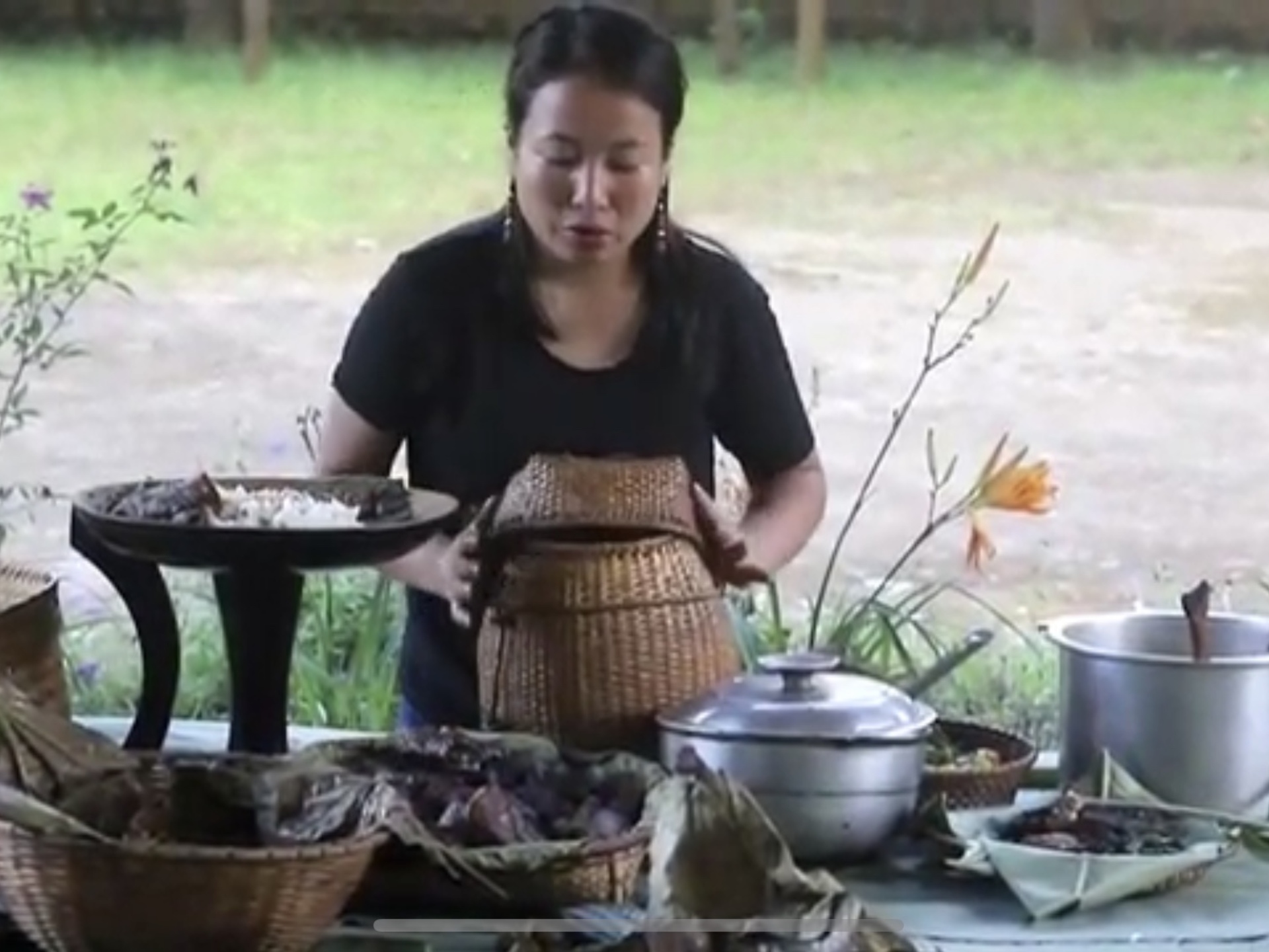 Smoked pork with Axone